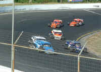 bot4 copy.jpg (62202 bytes)